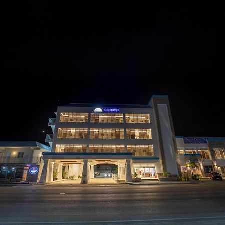 Surfrider Resort Hotel Сайпан Экстерьер фото