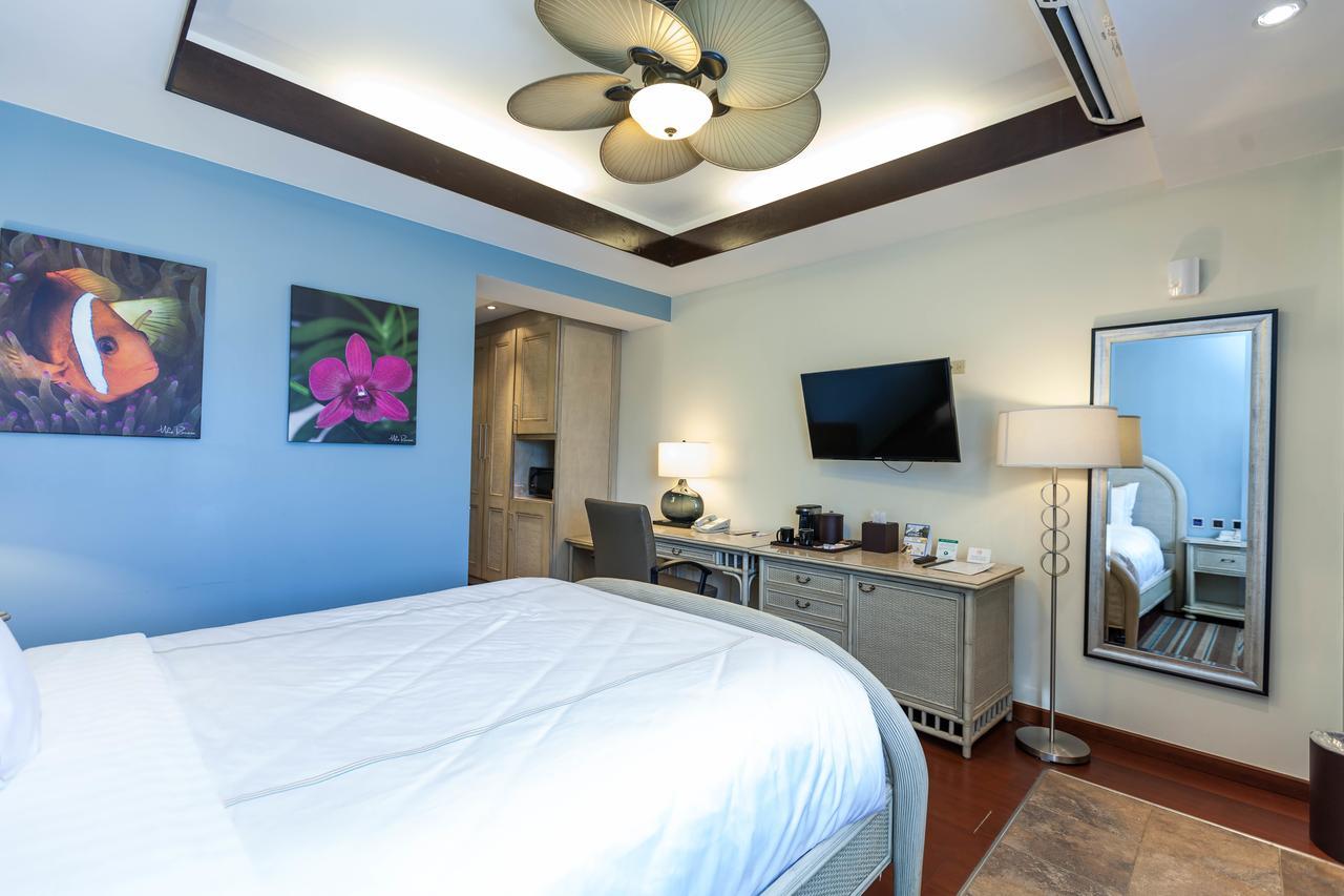 Surfrider Resort Hotel Сайпан Экстерьер фото